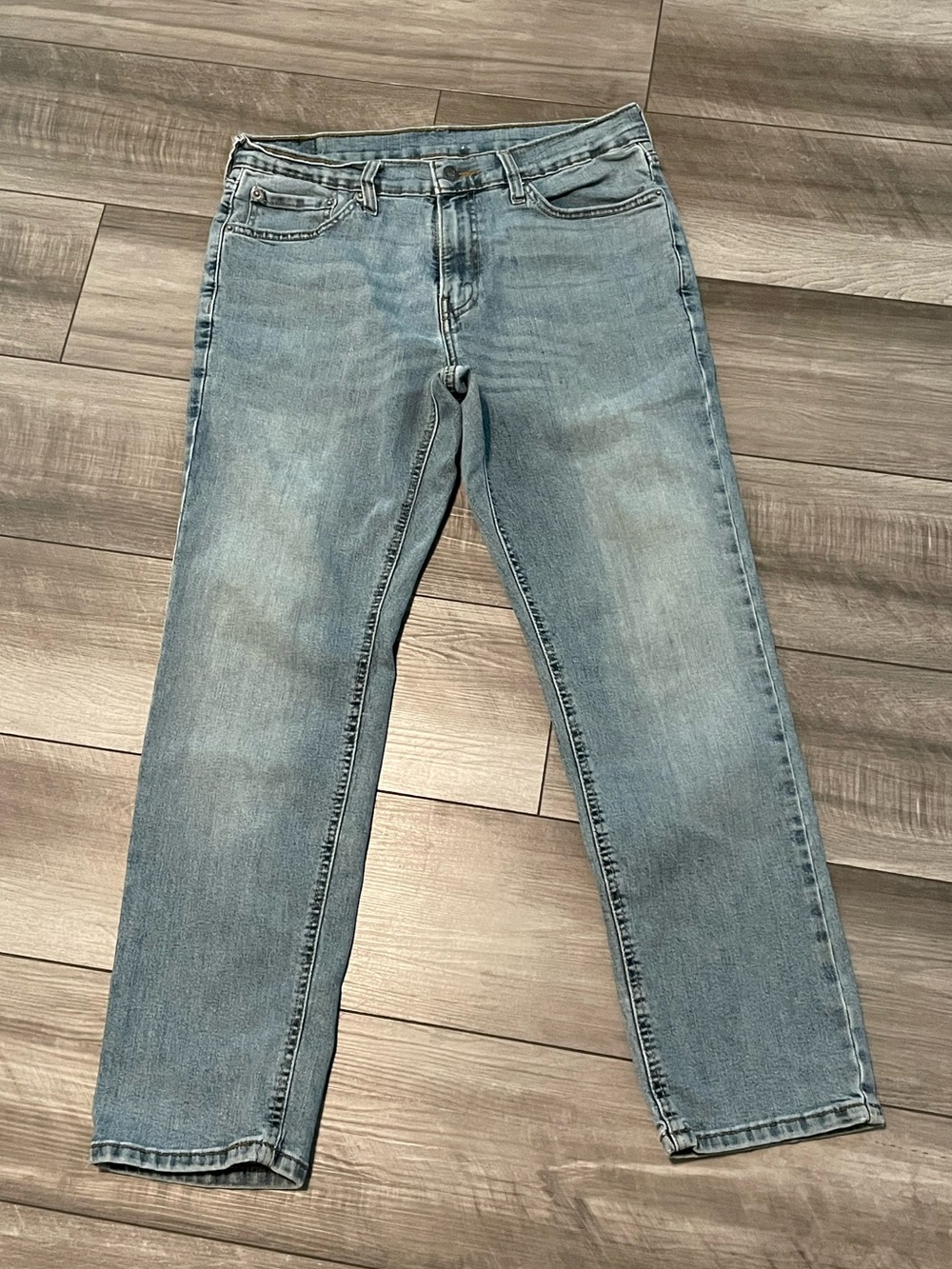 Levi’s Light Blue Classic Fit Jeans 31X30